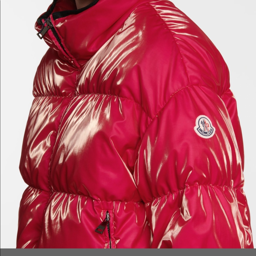 MONCLER Guibbotto Grenit down jacket